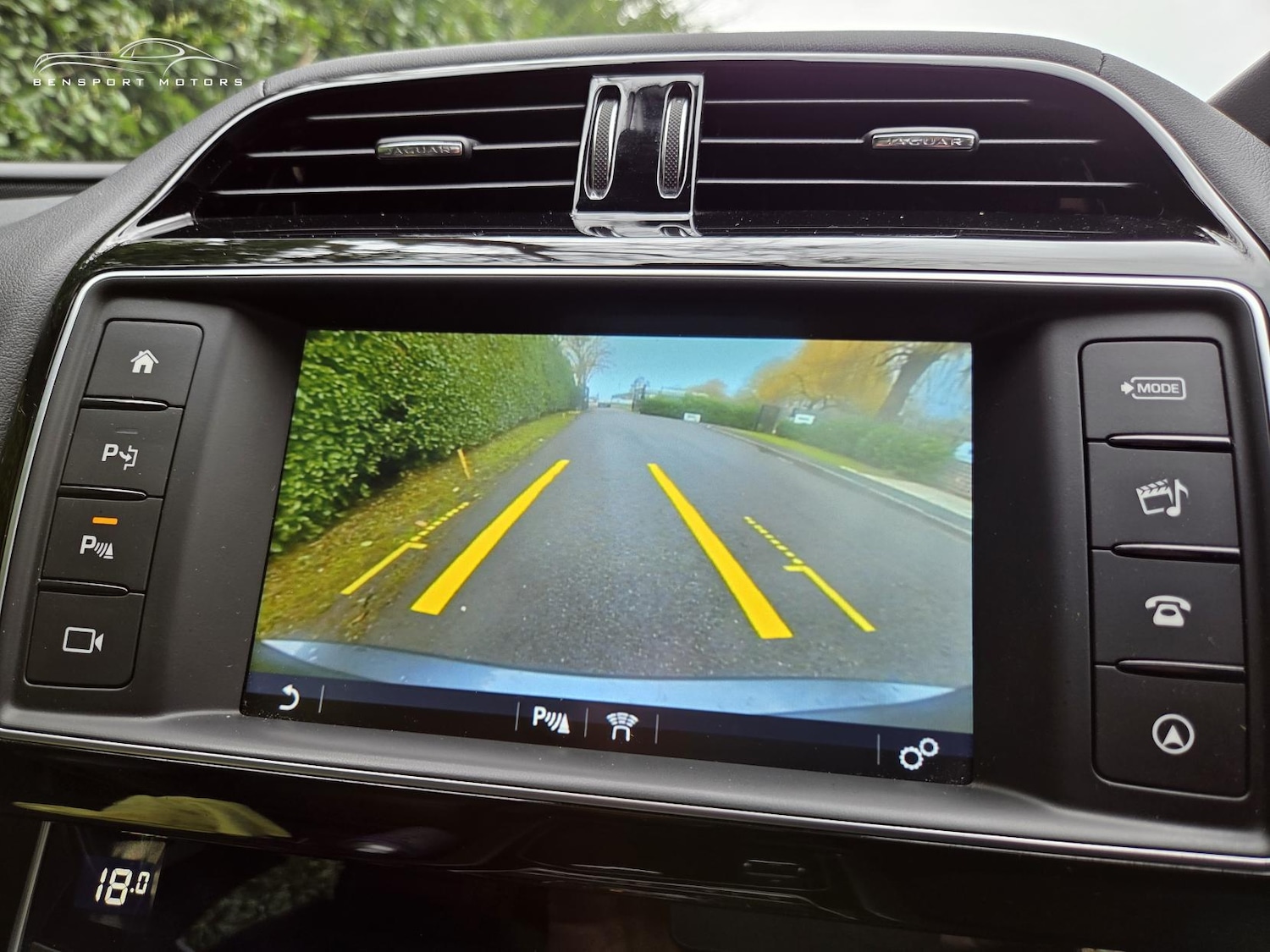 Used Jaguar XE 2017 for sale - 77406508: Photo 15