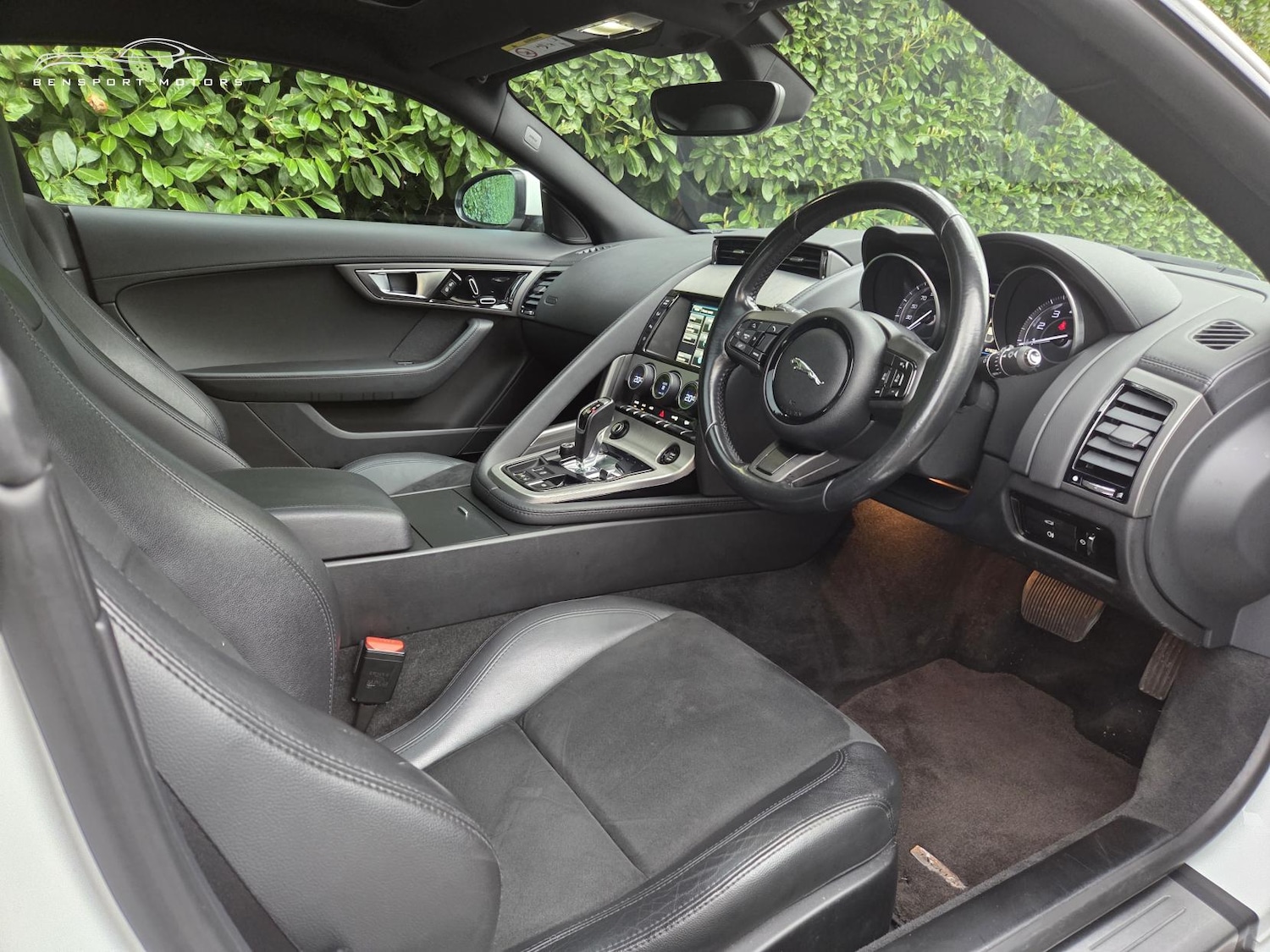 Used Jaguar F-Type 2014 for sale - 77607152: Photo 17