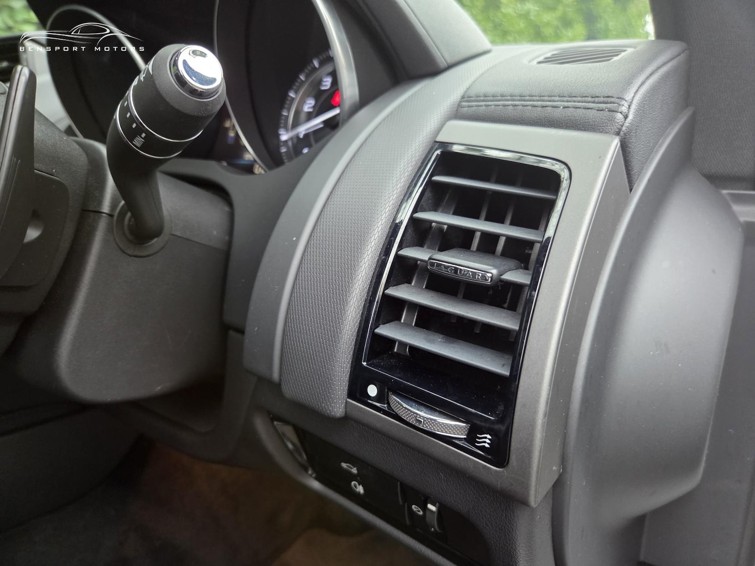 Used Jaguar F-Type 2014 for sale - 77607152: Photo 28