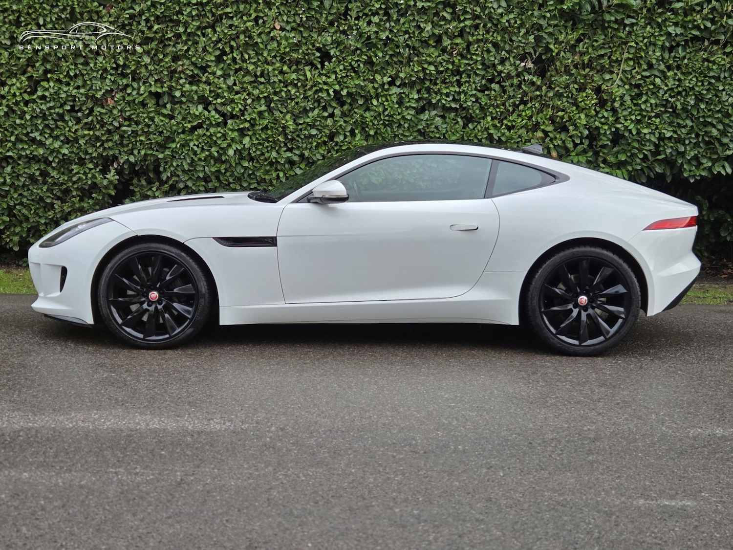 Used Jaguar F-Type 2014 for sale - 77607152: Photo 9