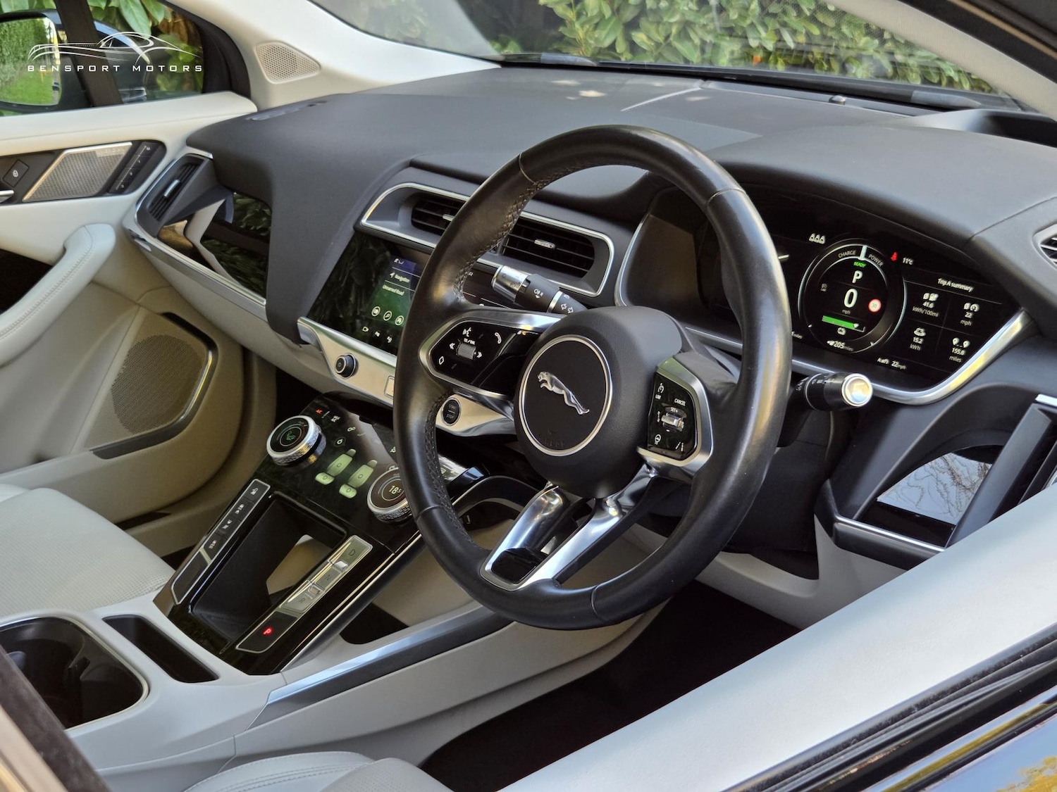 Used Jaguar I-Pace 2019 for sale - 76394037: Photo 2