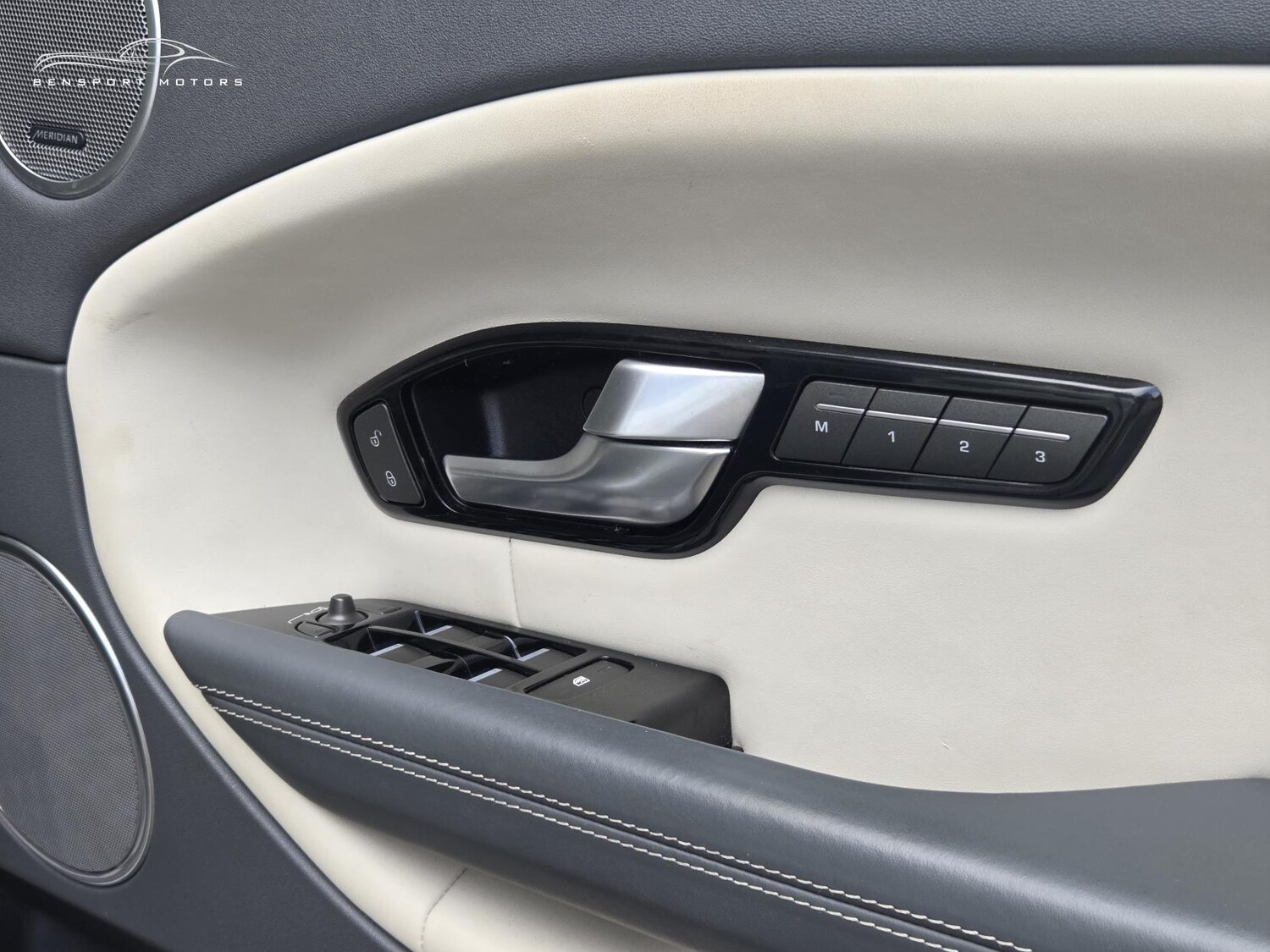 Used Land Rover Range Rover Evoque 2017 for sale - 77640924: Photo 17