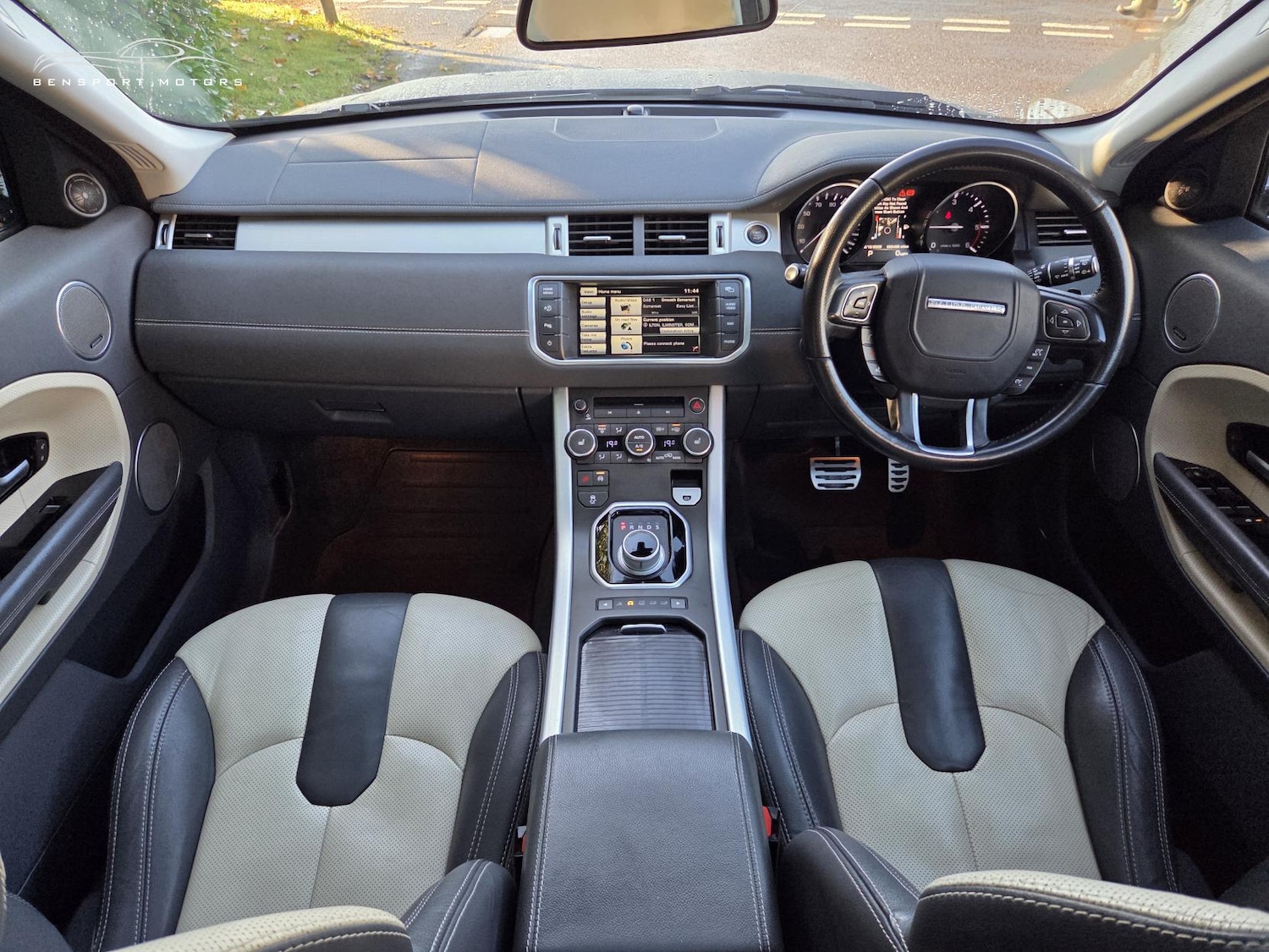 Used Land Rover Range Rover Evoque 2015 for sale - 76796744: Photo 10