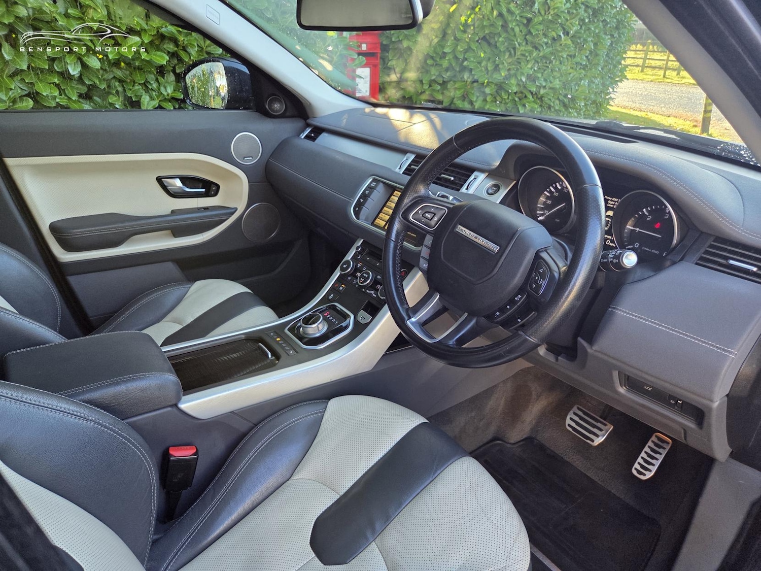 Used Land Rover Range Rover Evoque 2015 for sale - 76796744: Photo 11