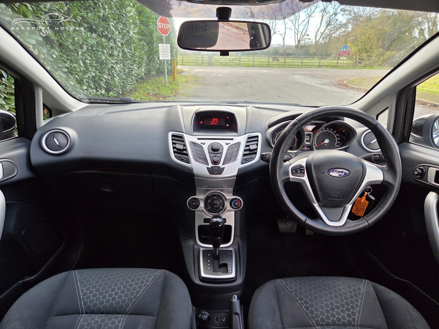 Used Ford Fiesta 2012 for sale - 76696984: Photo 10