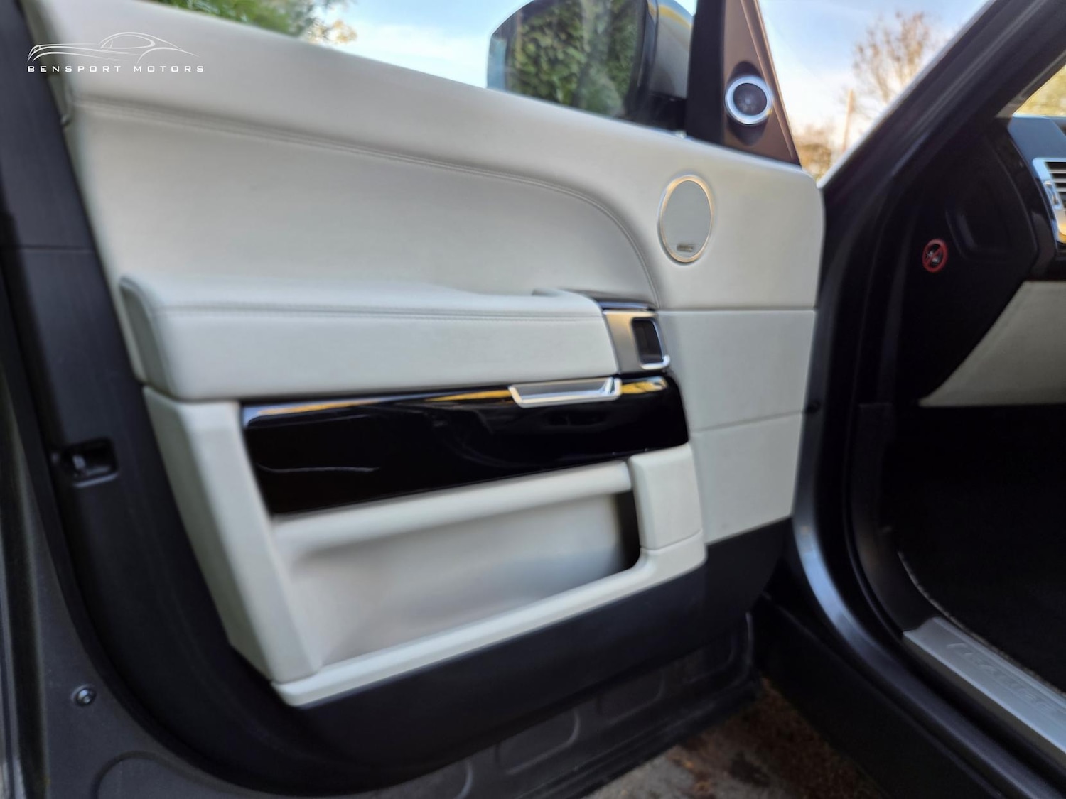 Used Land Rover Range Rover 2014 for sale - 76664905: Photo 27