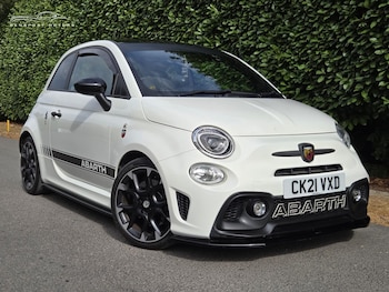 Used Abarth 595 2021 for sale - 79471327: Photo