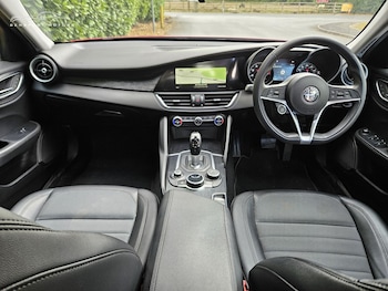 Used Alfa Romeo Giulia 2018 for sale - 79600806: Photo