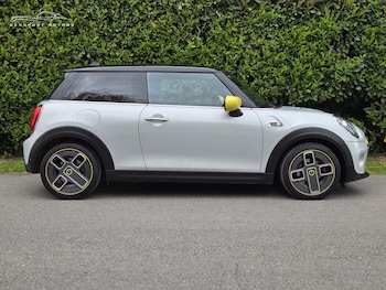 Used MINI Electric Hatch 2020 for sale - 78415468: Photo