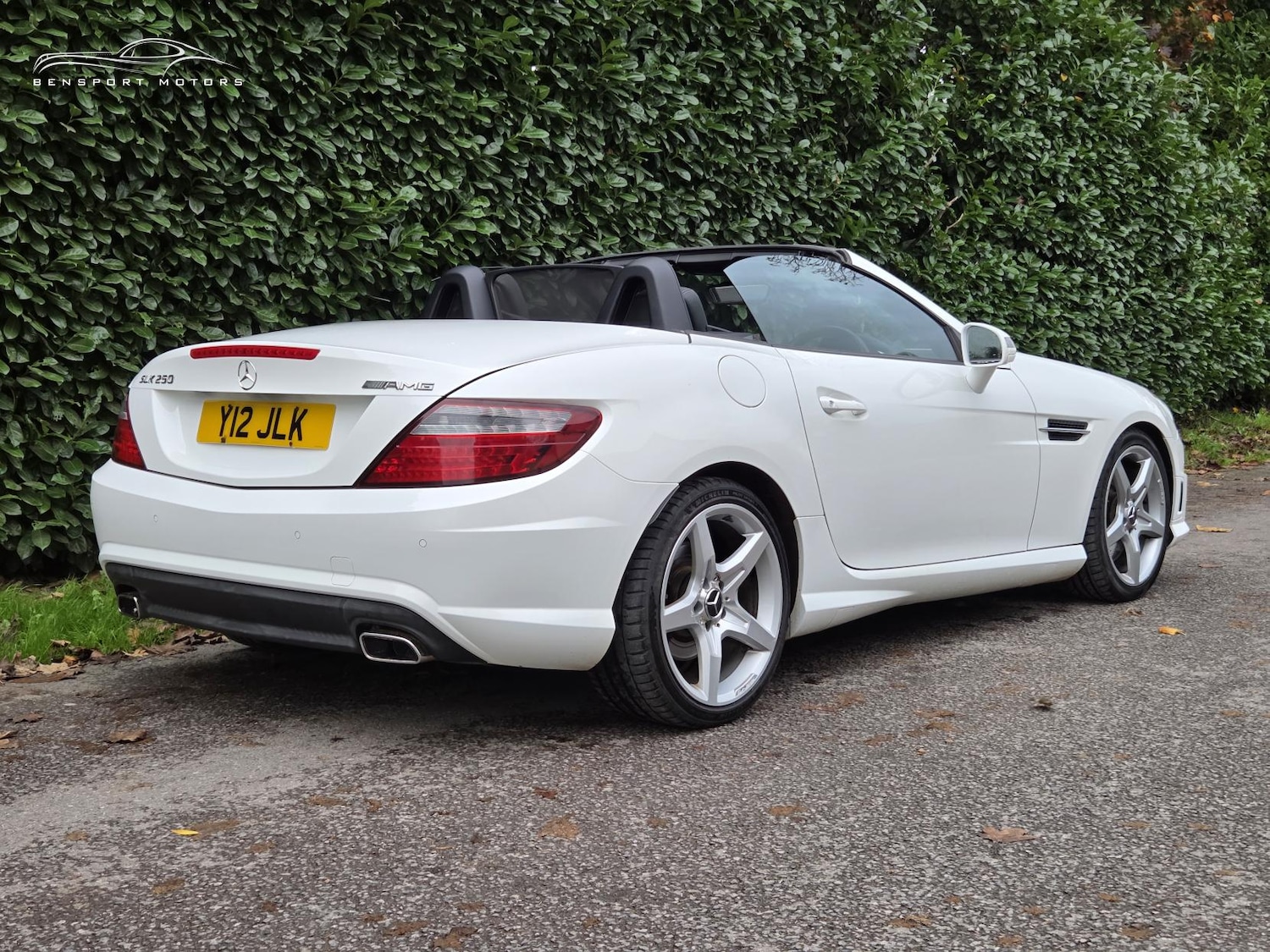 Used Mercedes-Benz SLK 2014 for sale - 76627529: Photo 3