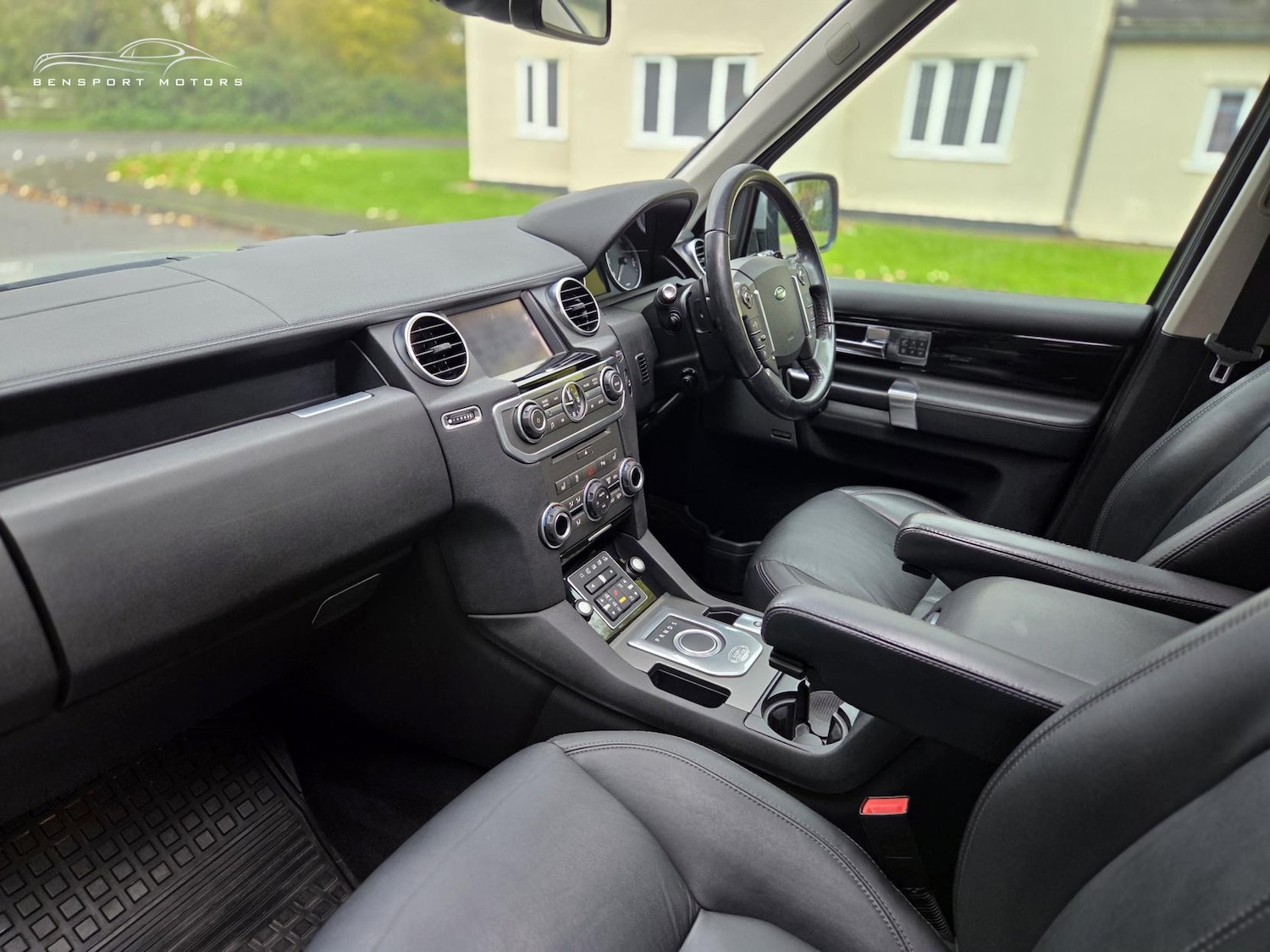 Used Land Rover Discovery 2011 for sale - 76545478: Photo 12