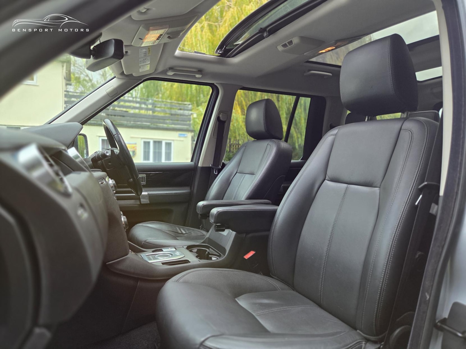 Used Land Rover Discovery 2011 for sale - 76545478: Photo 15