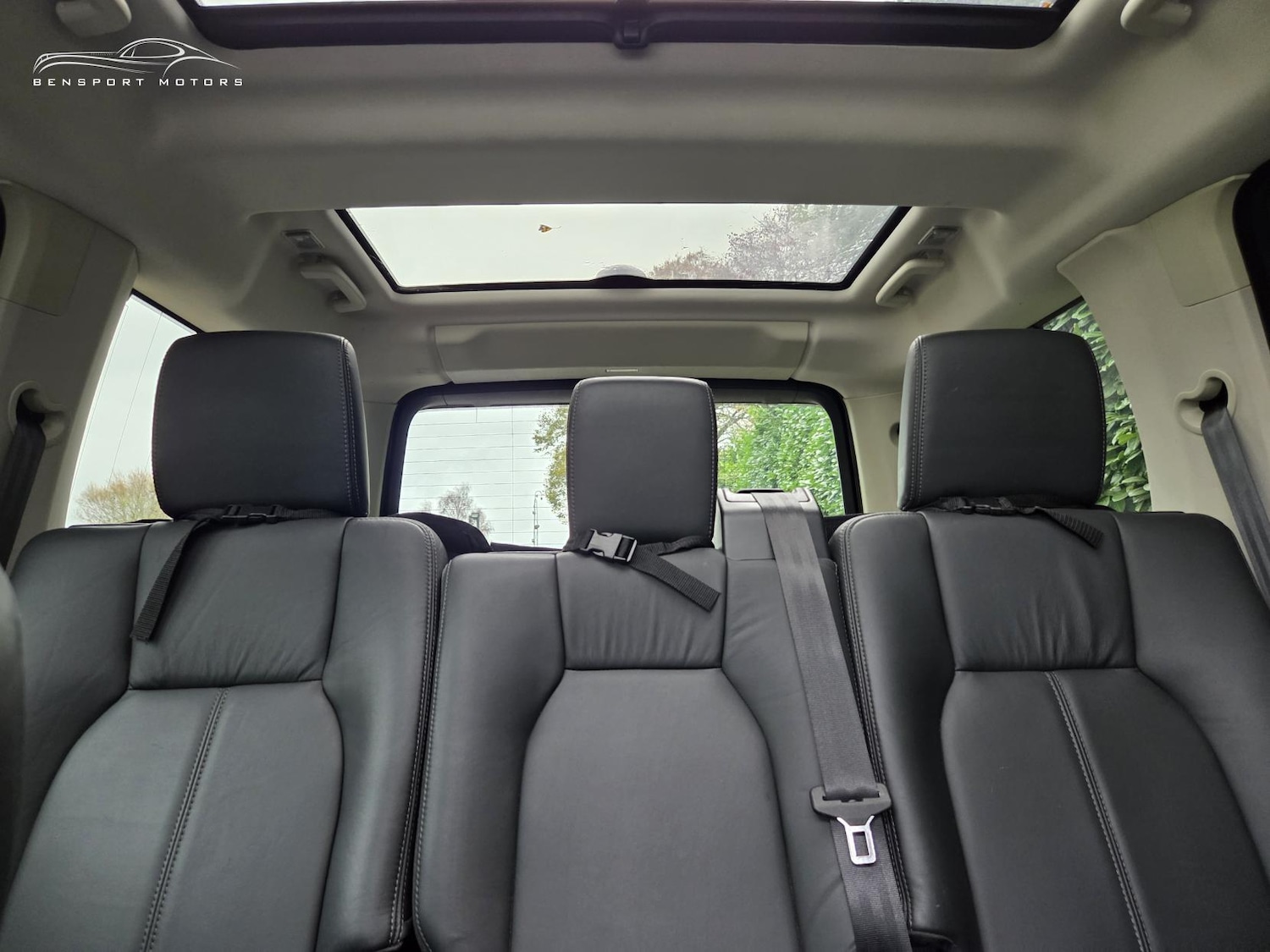 Used Land Rover Discovery 2011 for sale - 76545478: Photo 31