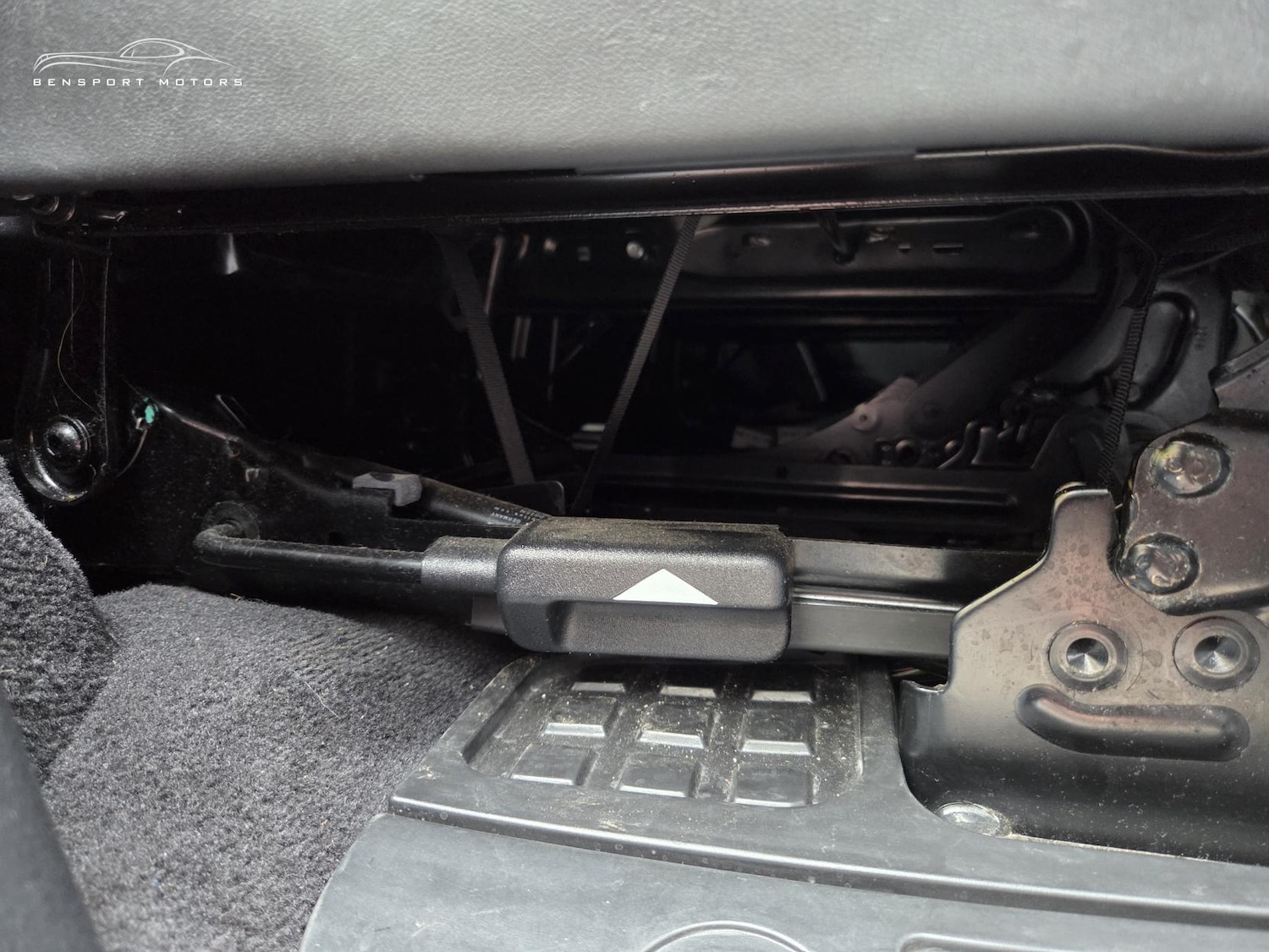 Used Land Rover Discovery 2011 for sale - 76545478: Photo 32