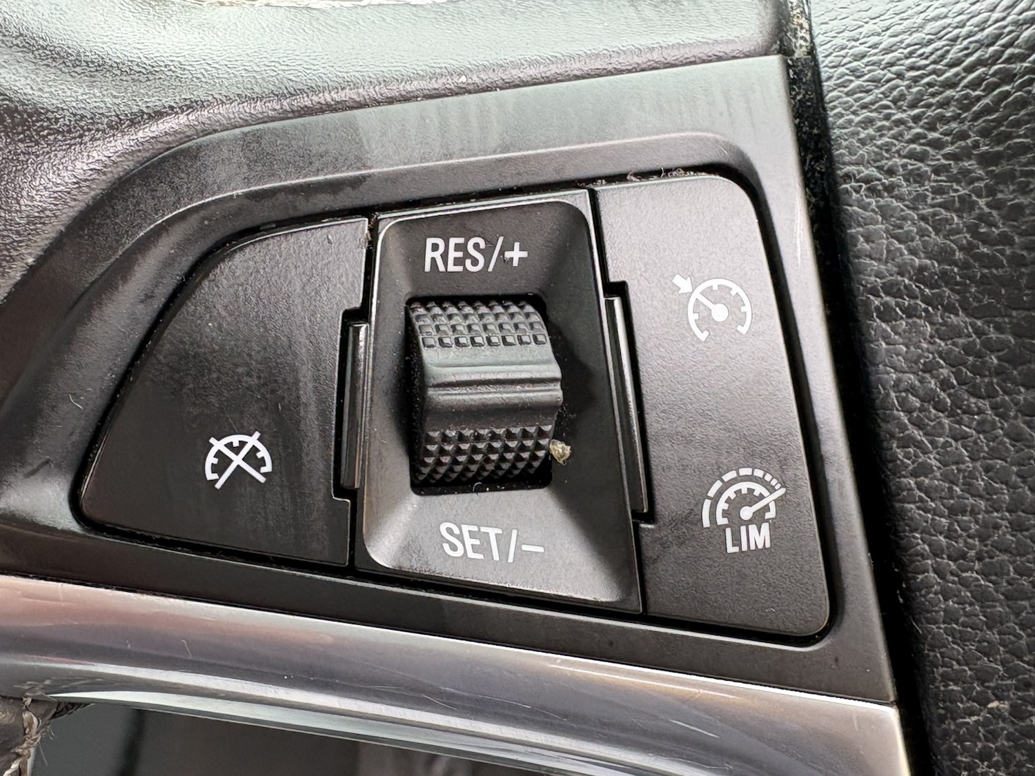 Used Vauxhall Mokka 2015 for sale - 76877592: Photo 30