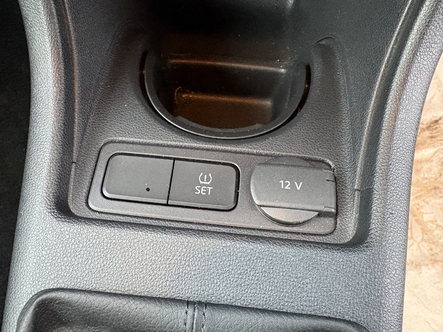 Used Volkswagen up! 2018 for sale - 77400076: Photo 21