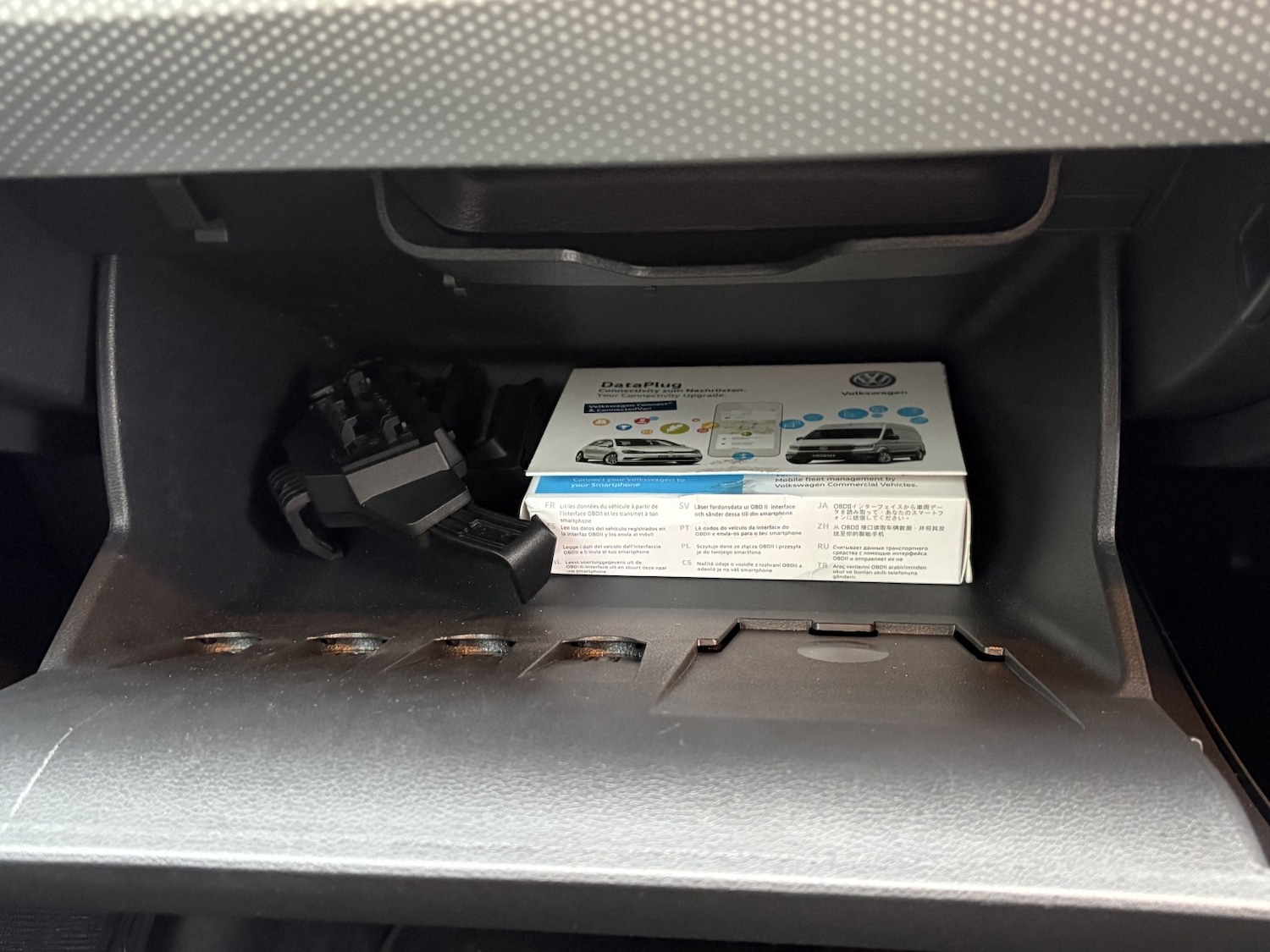 Used Volkswagen up! 2018 for sale - 77400076: Photo 29