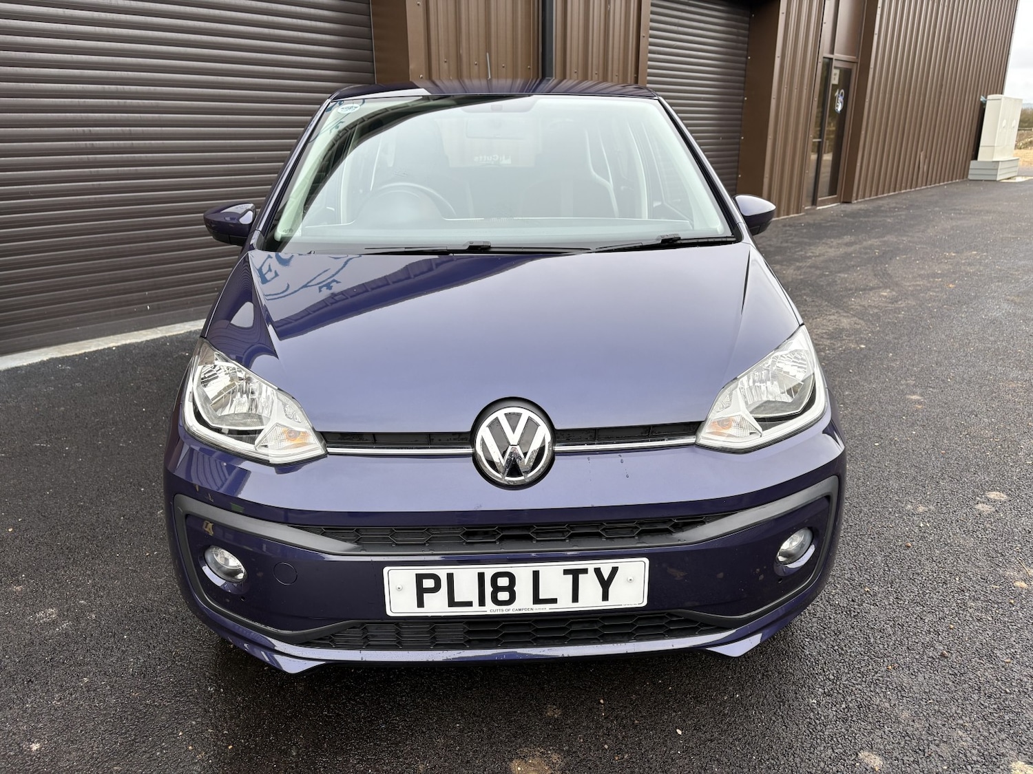 Used Volkswagen up! 2018 for sale - 77400076: Photo 4