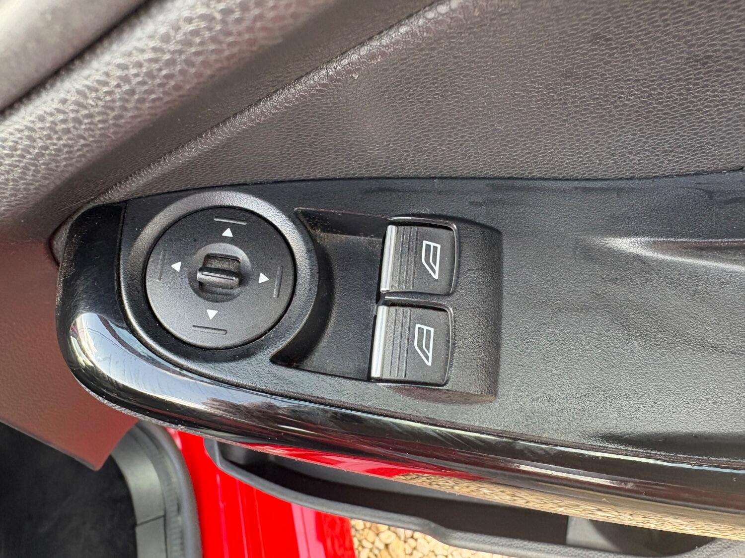 Used Ford Fiesta 2015 for sale - 76877552: Photo 12