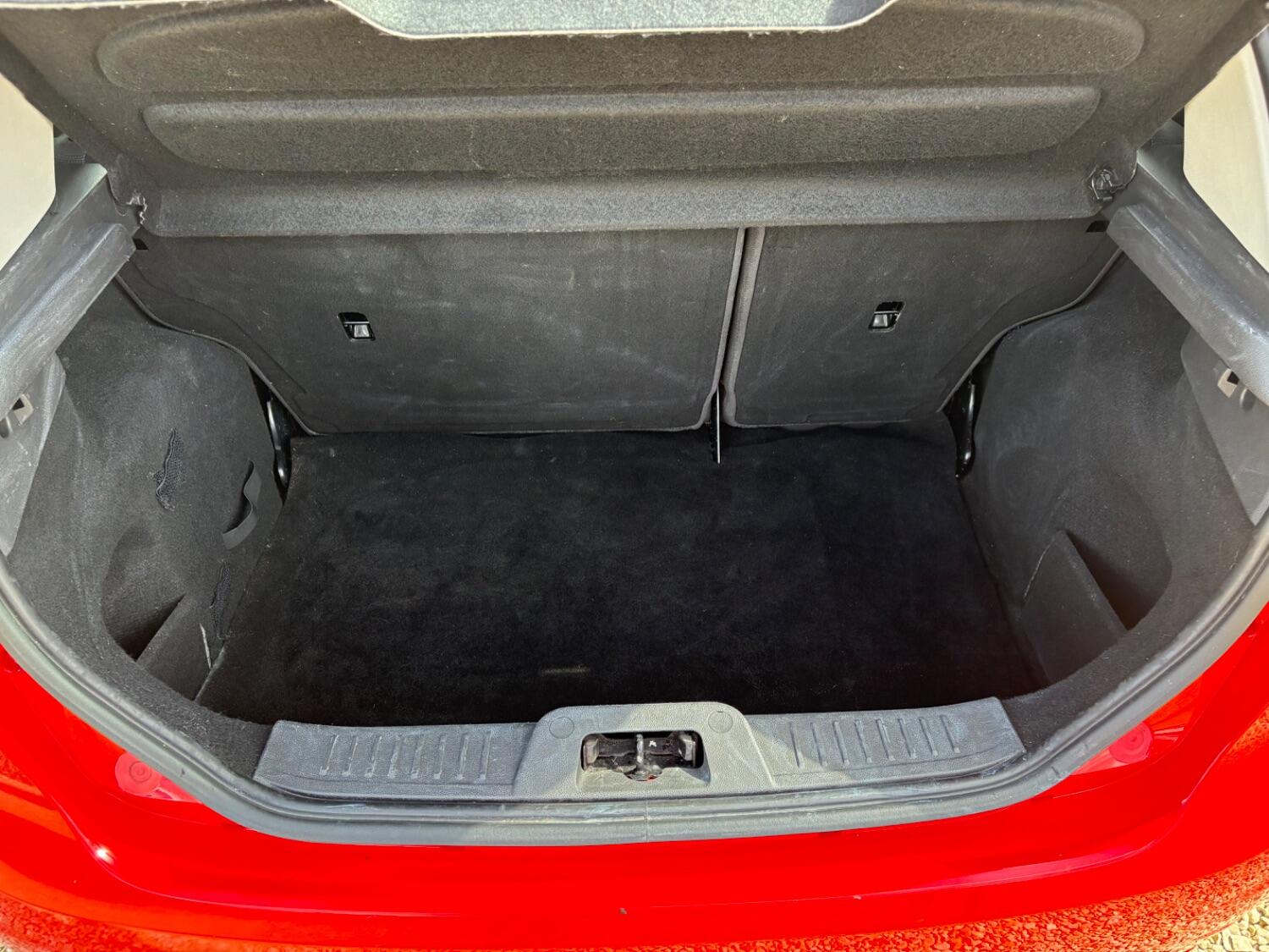 Used Ford Fiesta 2015 for sale - 76877552: Photo 19