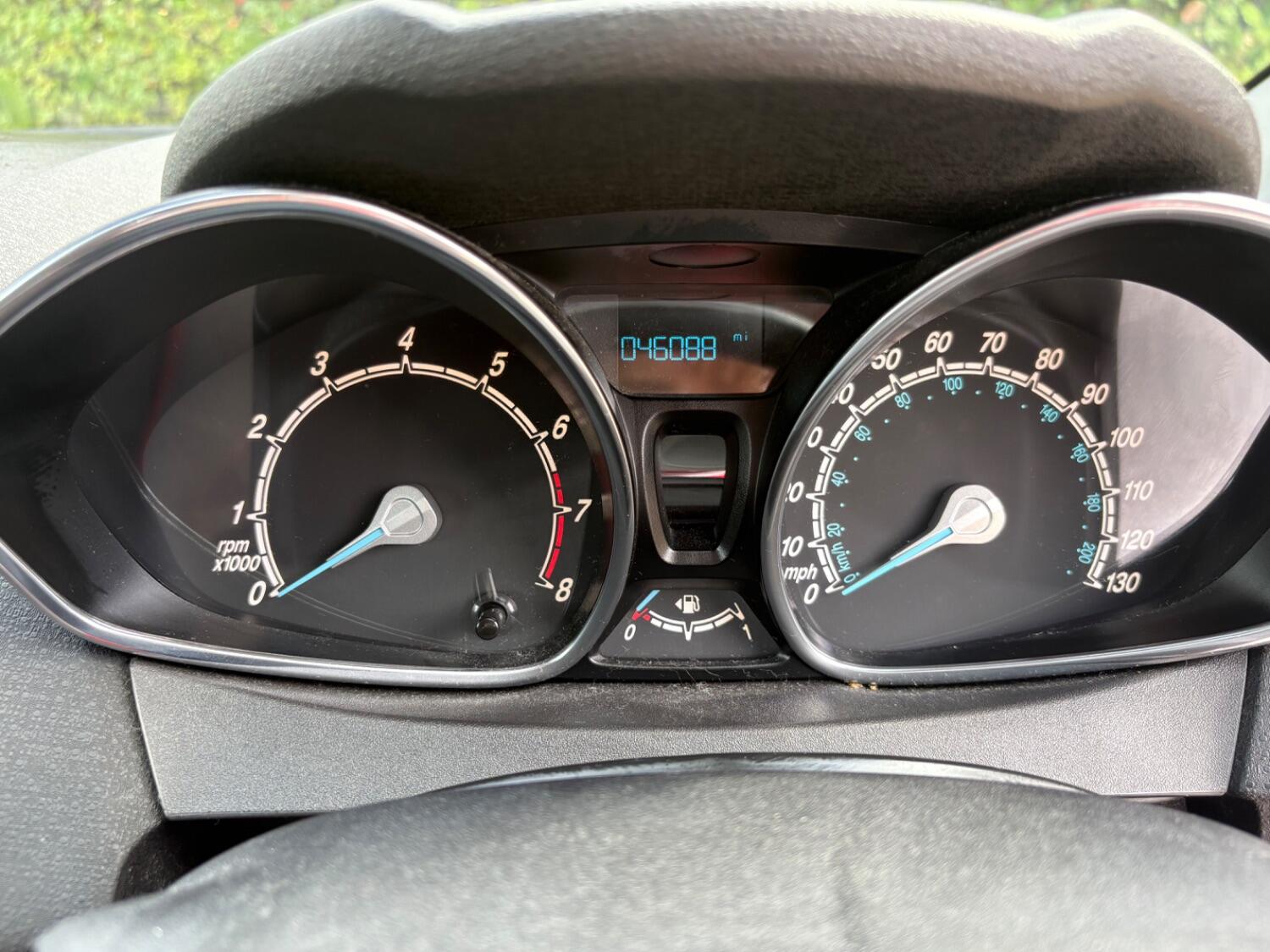 Used Ford Fiesta 2015 for sale - 76877552: Photo 23