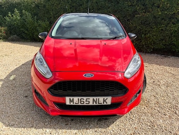 Used Ford Fiesta 2015 for sale - 76877552: Photo