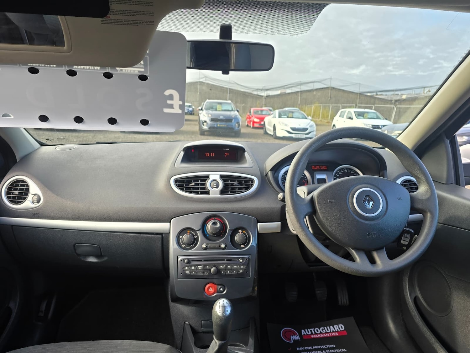 Used Renault Clio 2012 for sale - 76412687: Photo 5