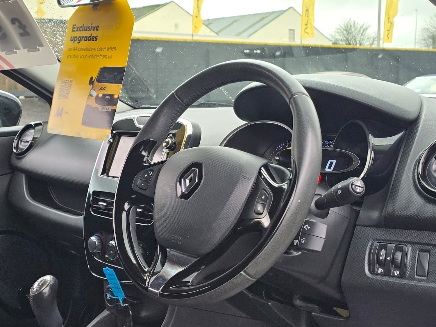 Used Renault Clio 2014 for sale - 77448155: Photo 14
