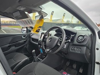 Used Renault Clio 2014 for sale - 77448155: Photo