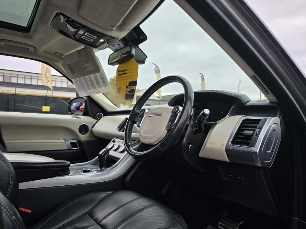 Used Land Rover Range Rover Sport 2016 for sale - 76589984: Photo 4