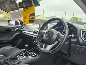 Used Mazda Mazda3 2015 for sale - 78643923: Photo