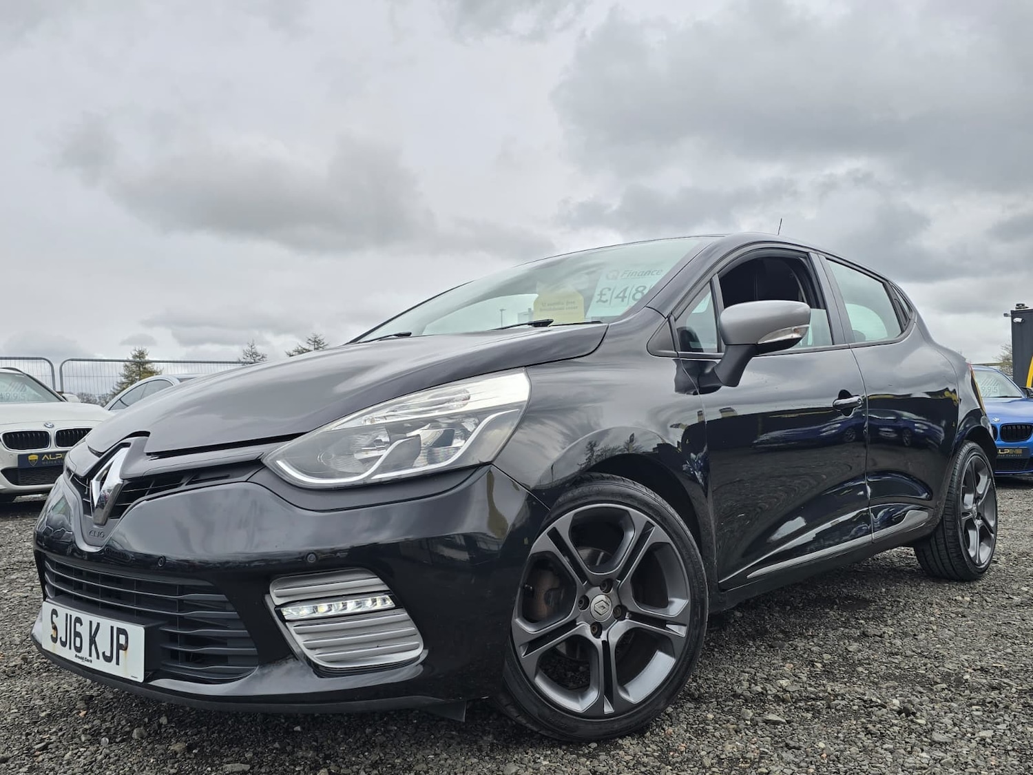 Used Renault Clio 2016 for sale - 78132034: Photo 2