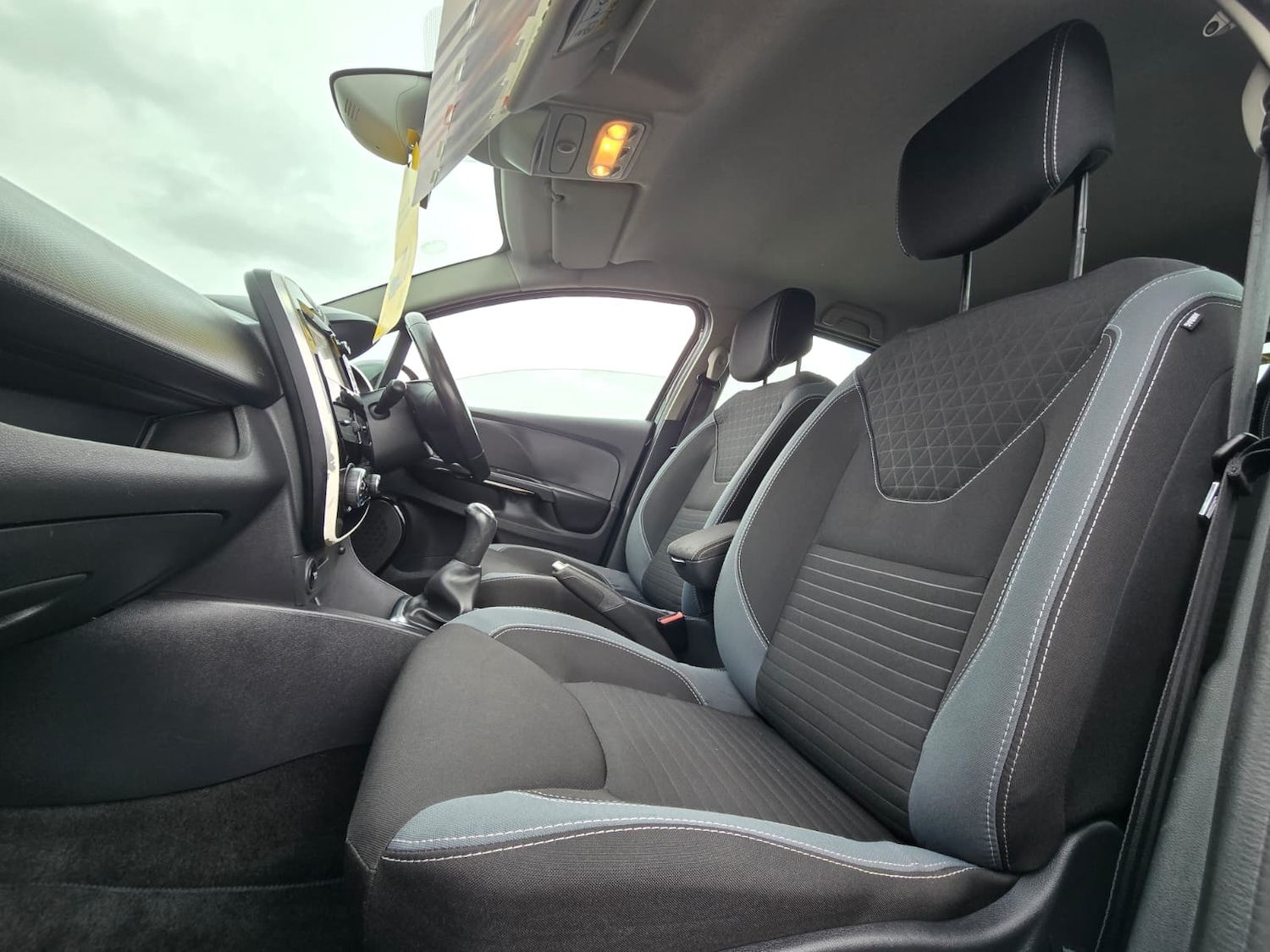 Used Renault Clio 2016 for sale - 78132034: Photo 7