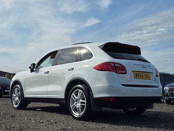 Used Porsche Cayenne 2012 for sale - 79502783: Photo