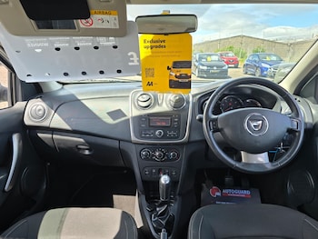 Used Dacia Sandero 2014 for sale - 79042625: Photo