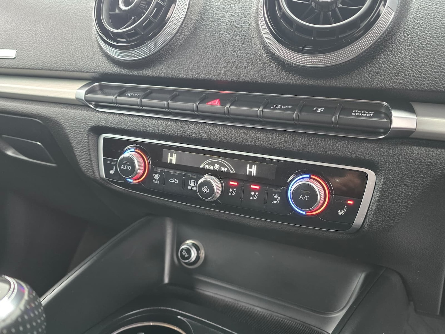 Used Audi A3 2016 for sale - 77988884: Photo 15