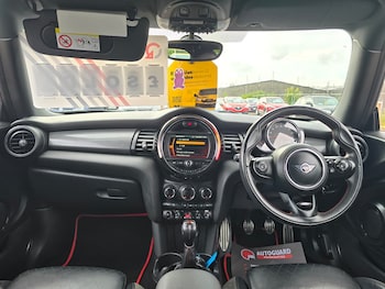 Used MINI Hatch 2019 for sale - 79407921: Photo