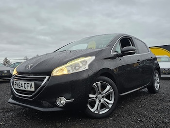 Used Peugeot 208 2014 for sale - 76882053: Photo