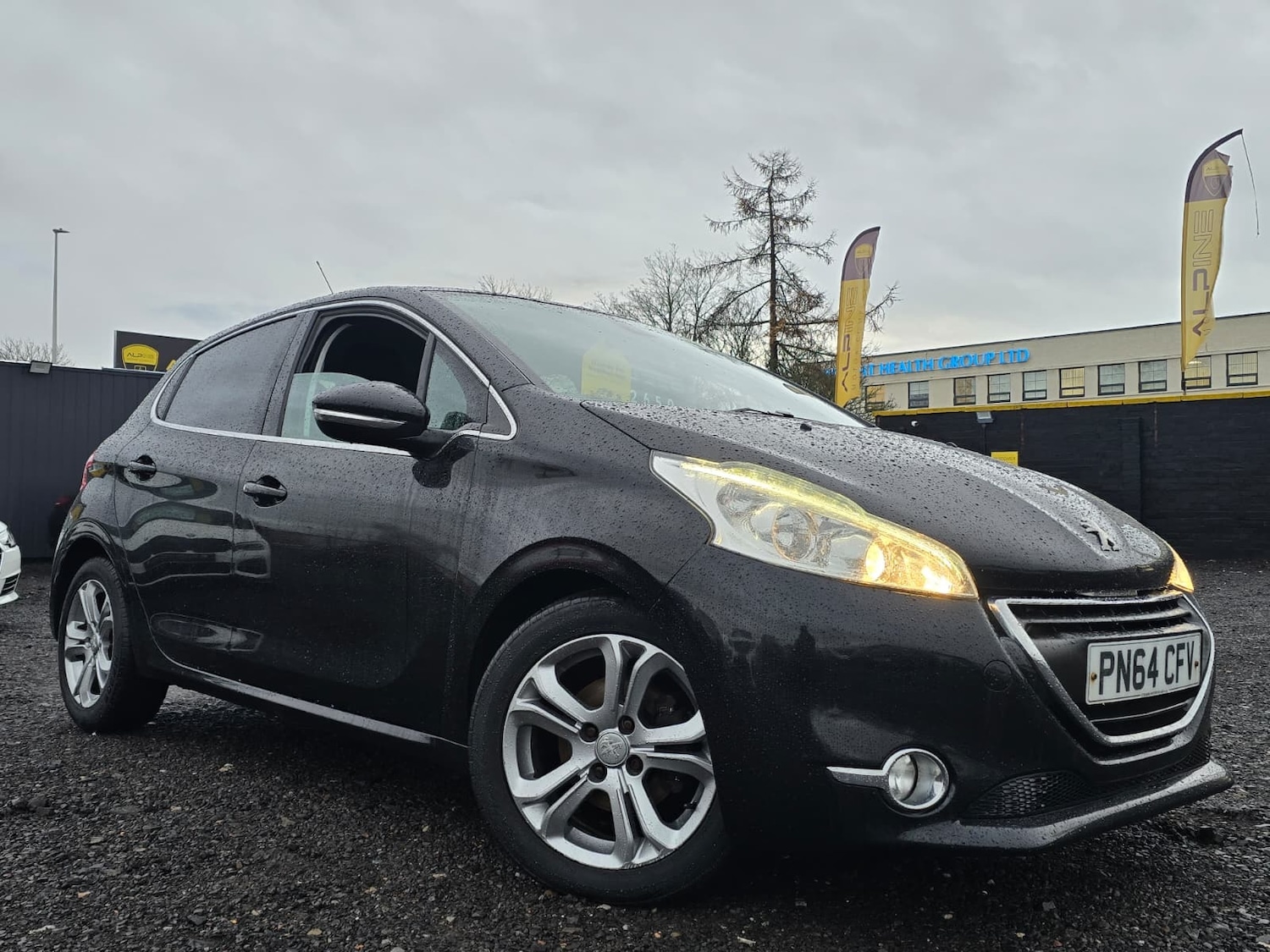 Used Peugeot 208 2014 for sale - 76882053: Photo 3