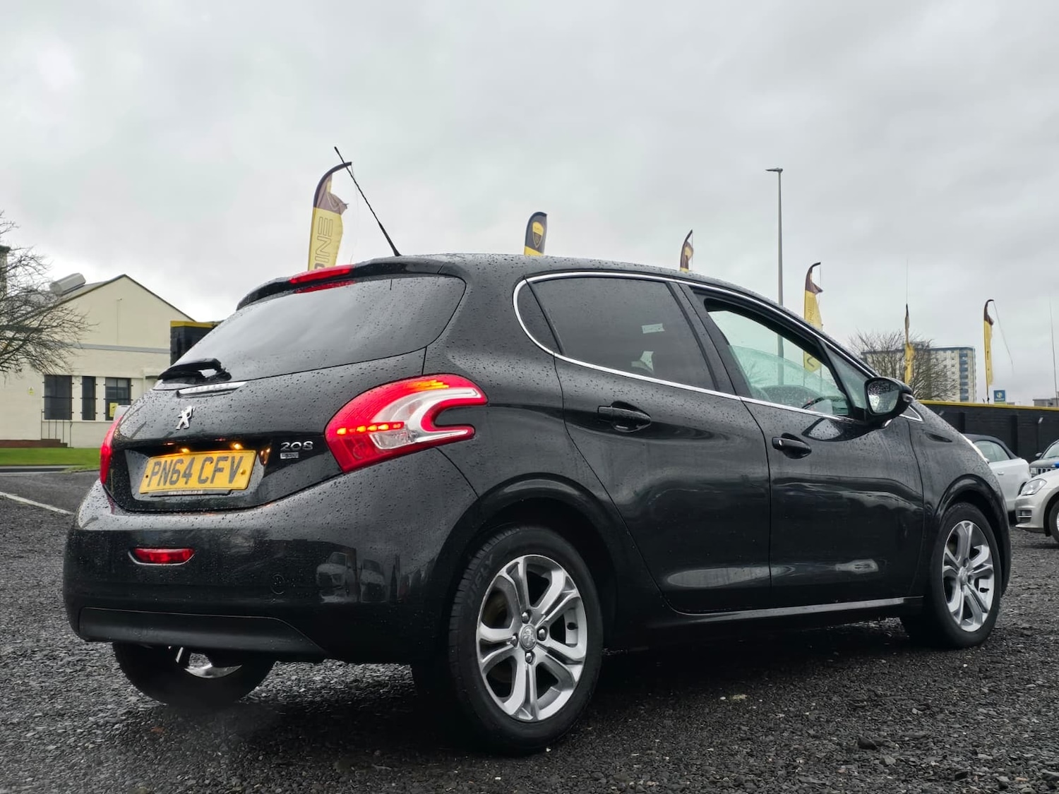 Used Peugeot 208 2014 for sale - 76882053: Photo 5