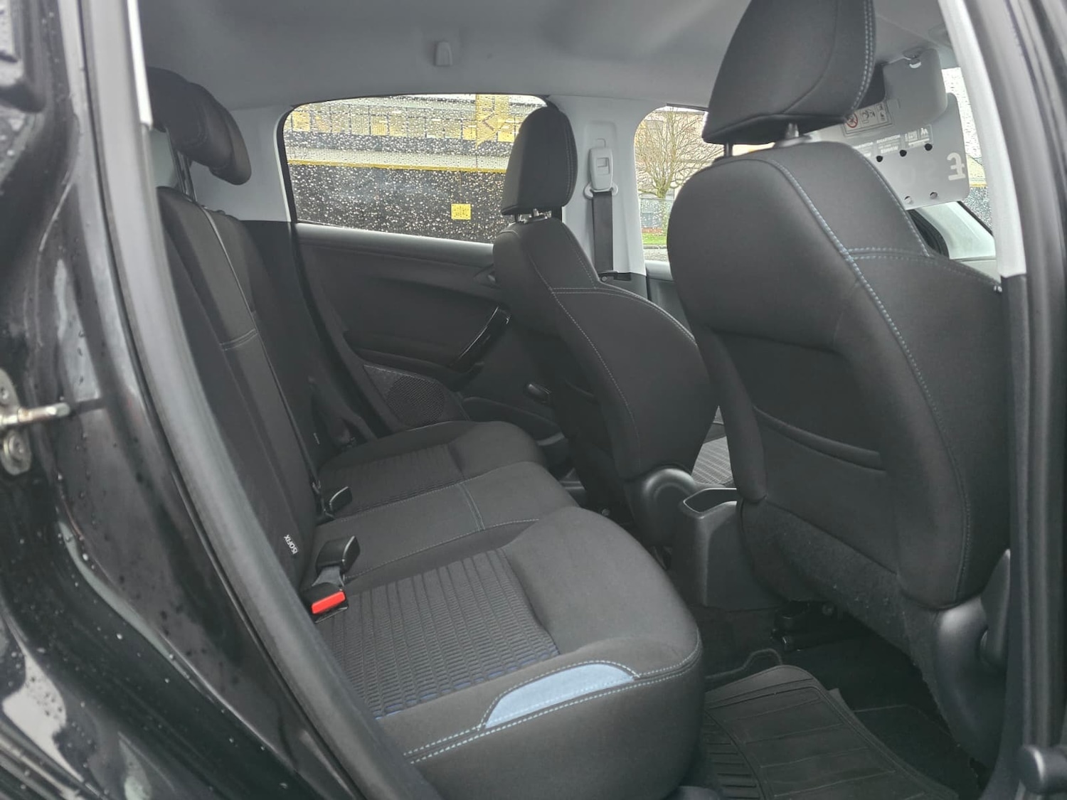 Used Peugeot 208 2014 for sale - 76882053: Photo 9