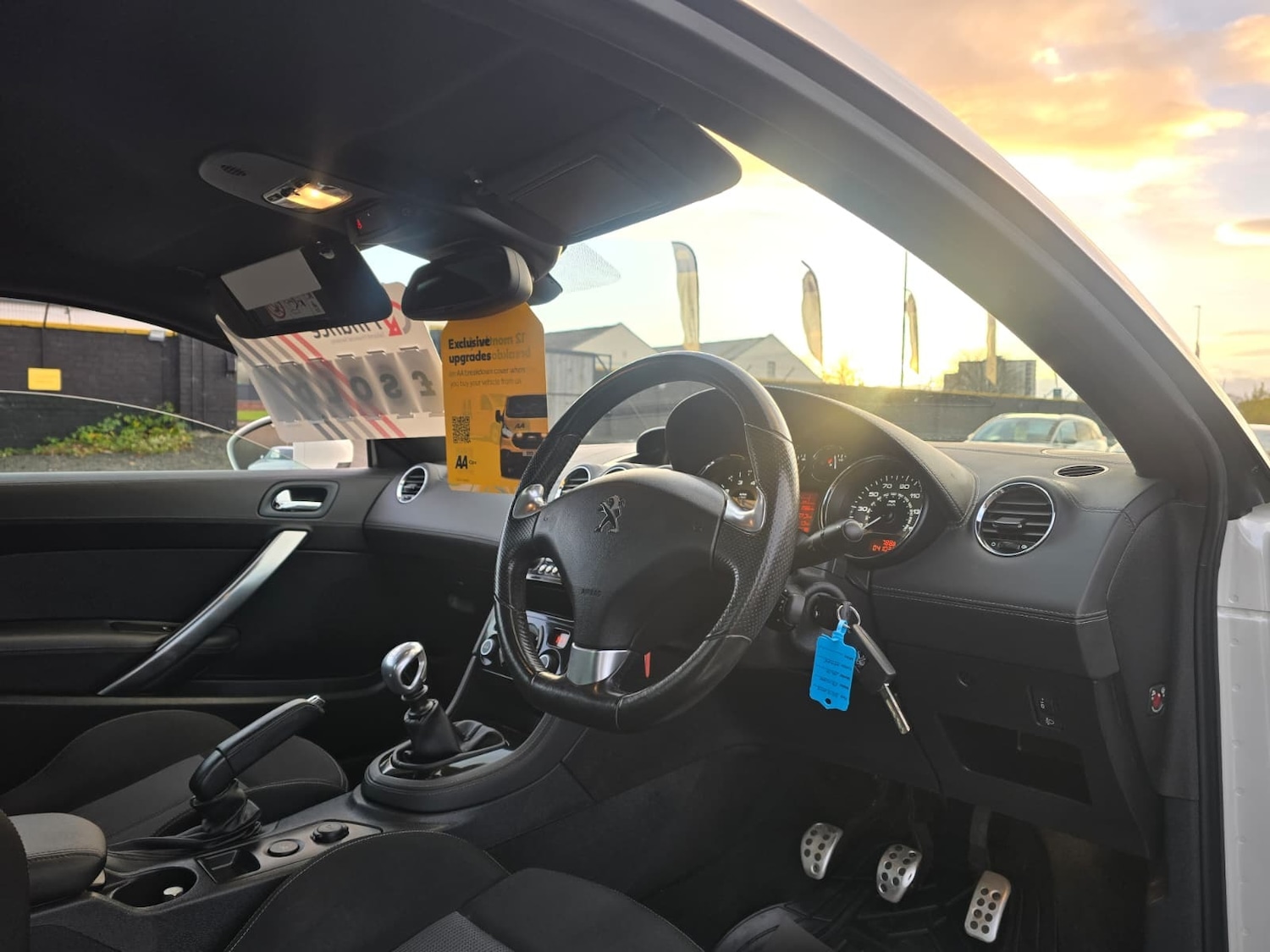 Used Peugeot RCZ 2015 for sale - 76393856: Photo 4