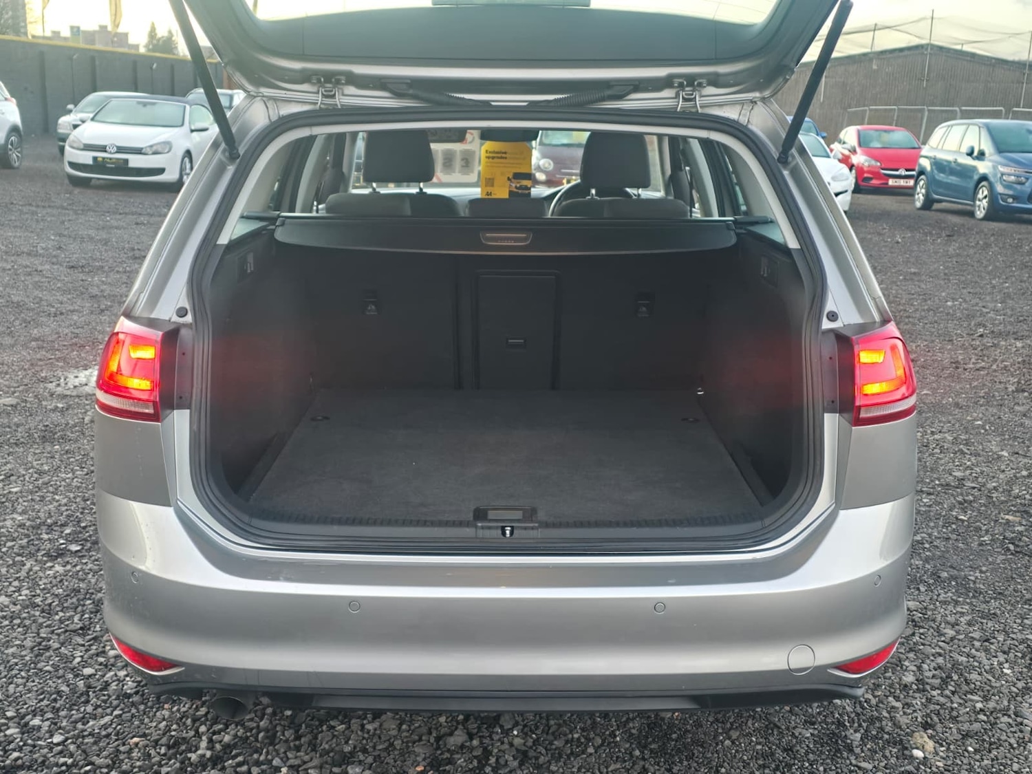 Used Volkswagen Golf 2017 for sale - 76921562: Photo 11