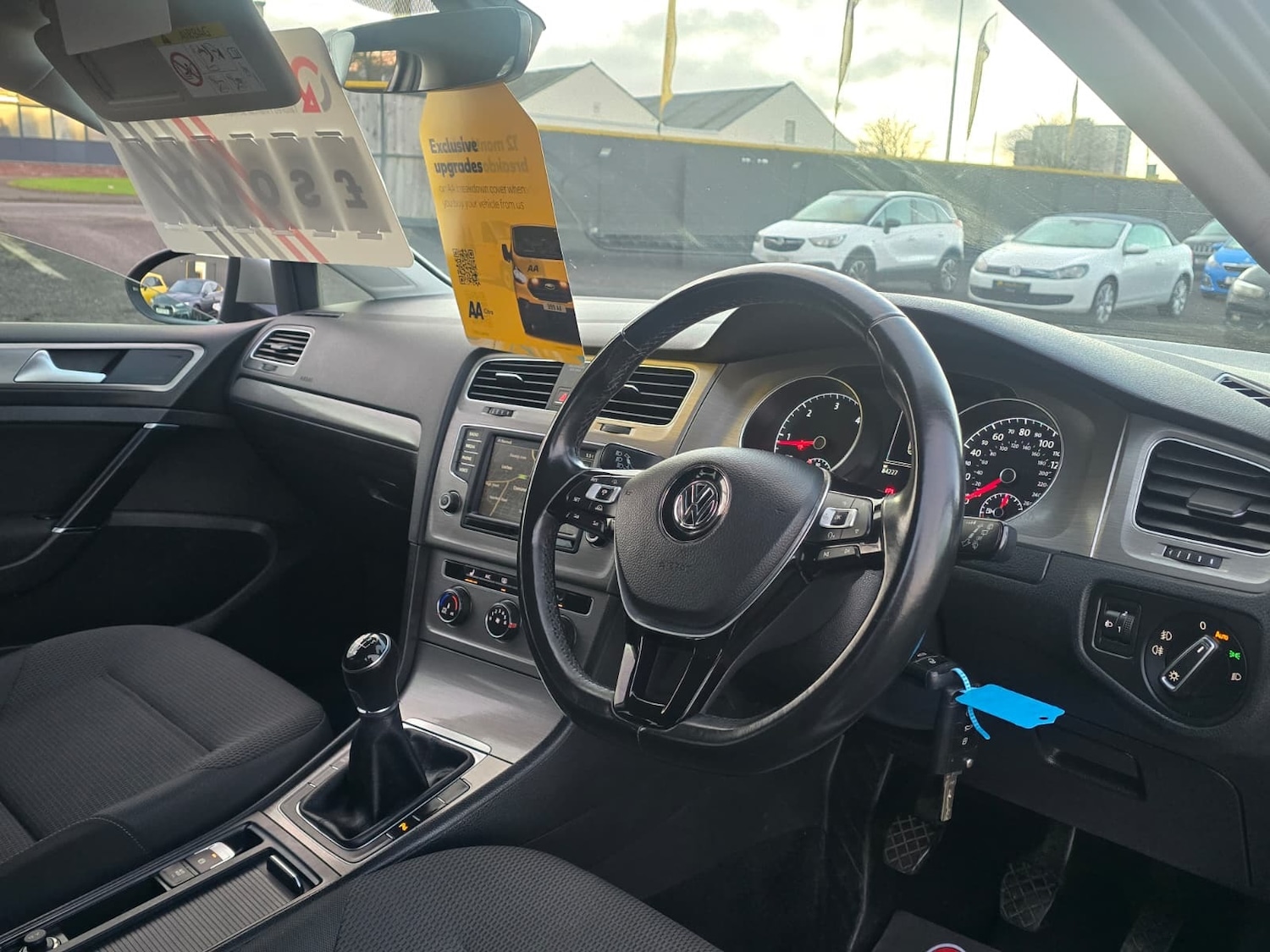 Used Volkswagen Golf 2017 for sale - 76921562: Photo 4