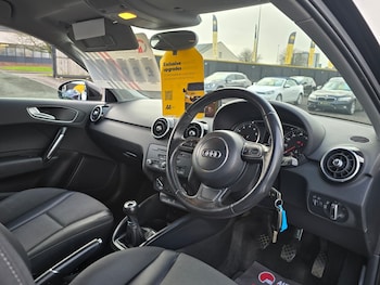 Used Audi A1 2013 for sale - 77889358: Photo