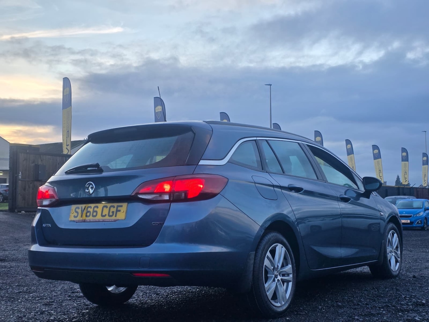 Used Vauxhall Astra 2023 for sale - 77226076: Photo 6