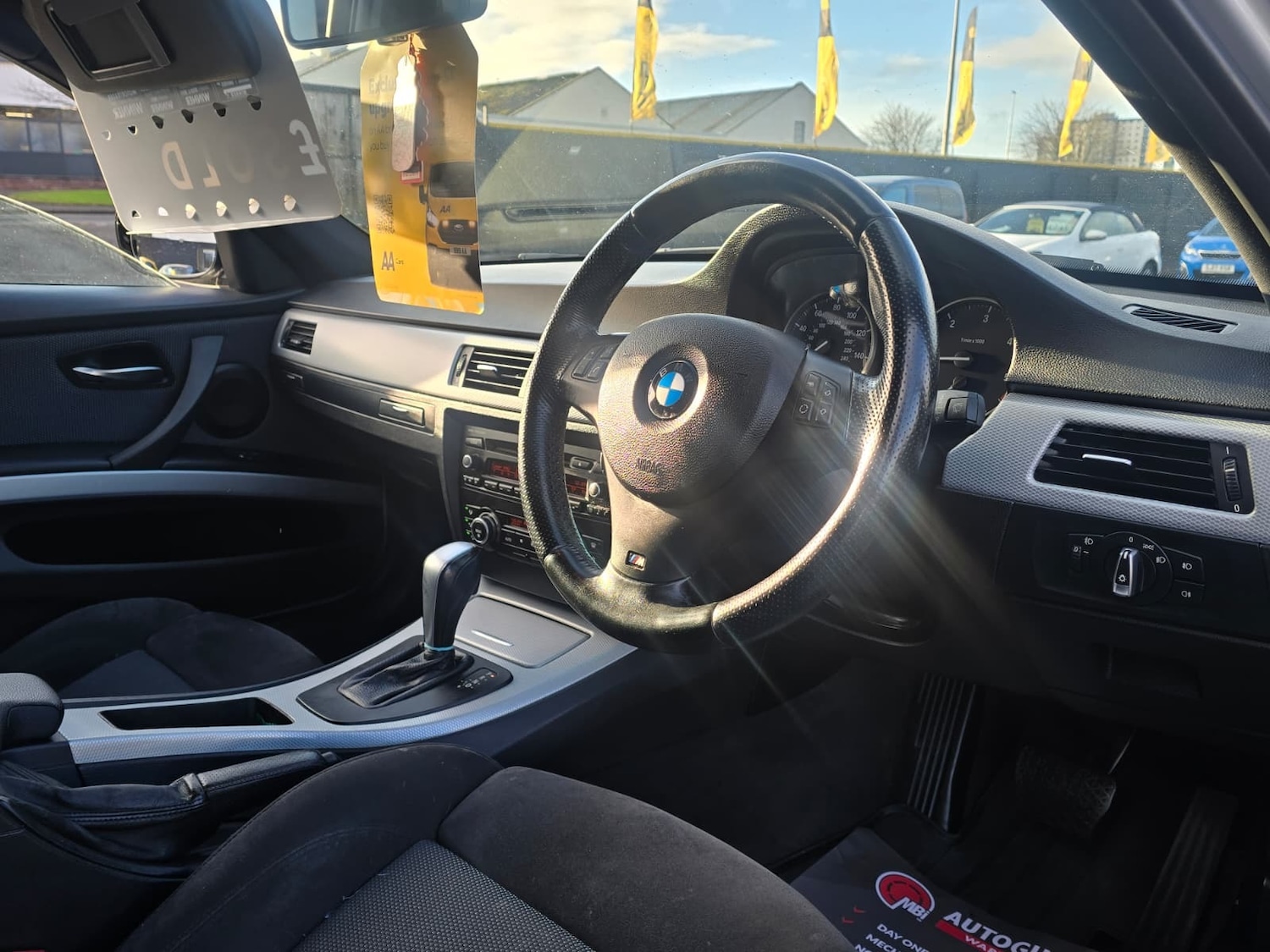 Used BMW 3 Series 2011 for sale - 77168118: Photo 6