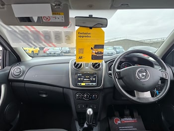 Used Dacia Sandero Stepway 2014 for sale - 78239396: Photo