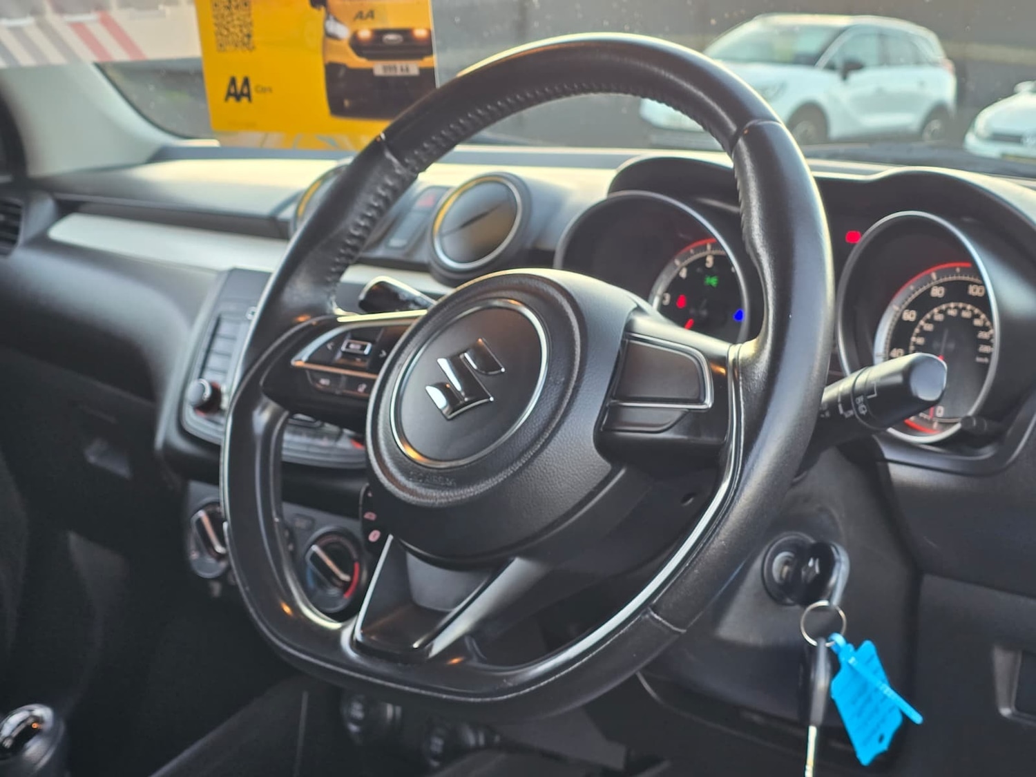 Used Suzuki Swift 2018 for sale - 76696282: Photo 10