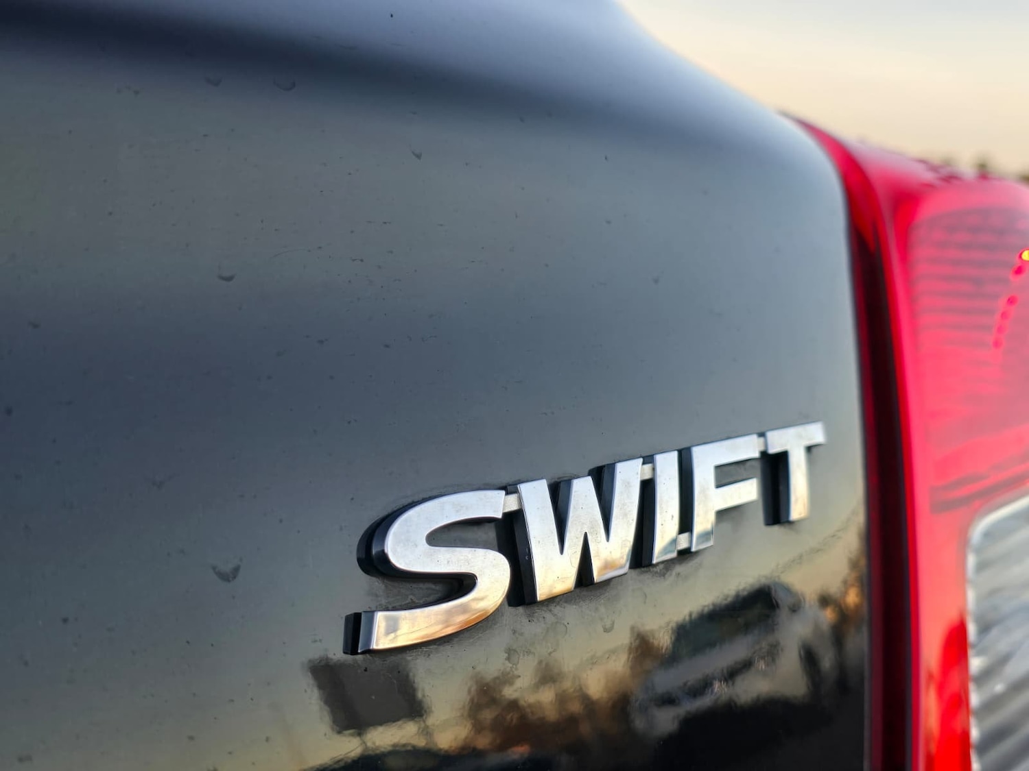 Used Suzuki Swift 2018 for sale - 76696282: Photo 14